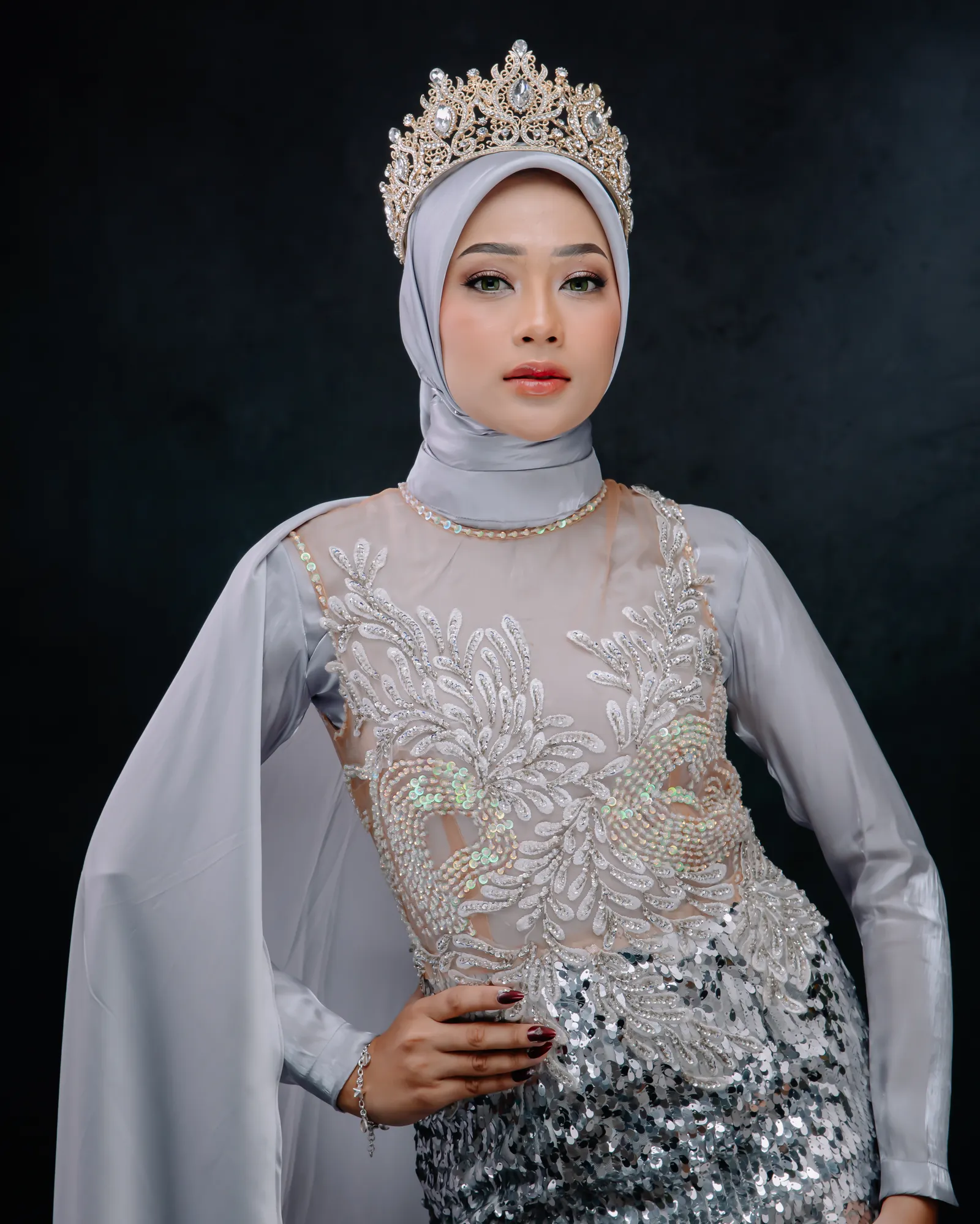 Sesi foto kontes dengan konsep berani