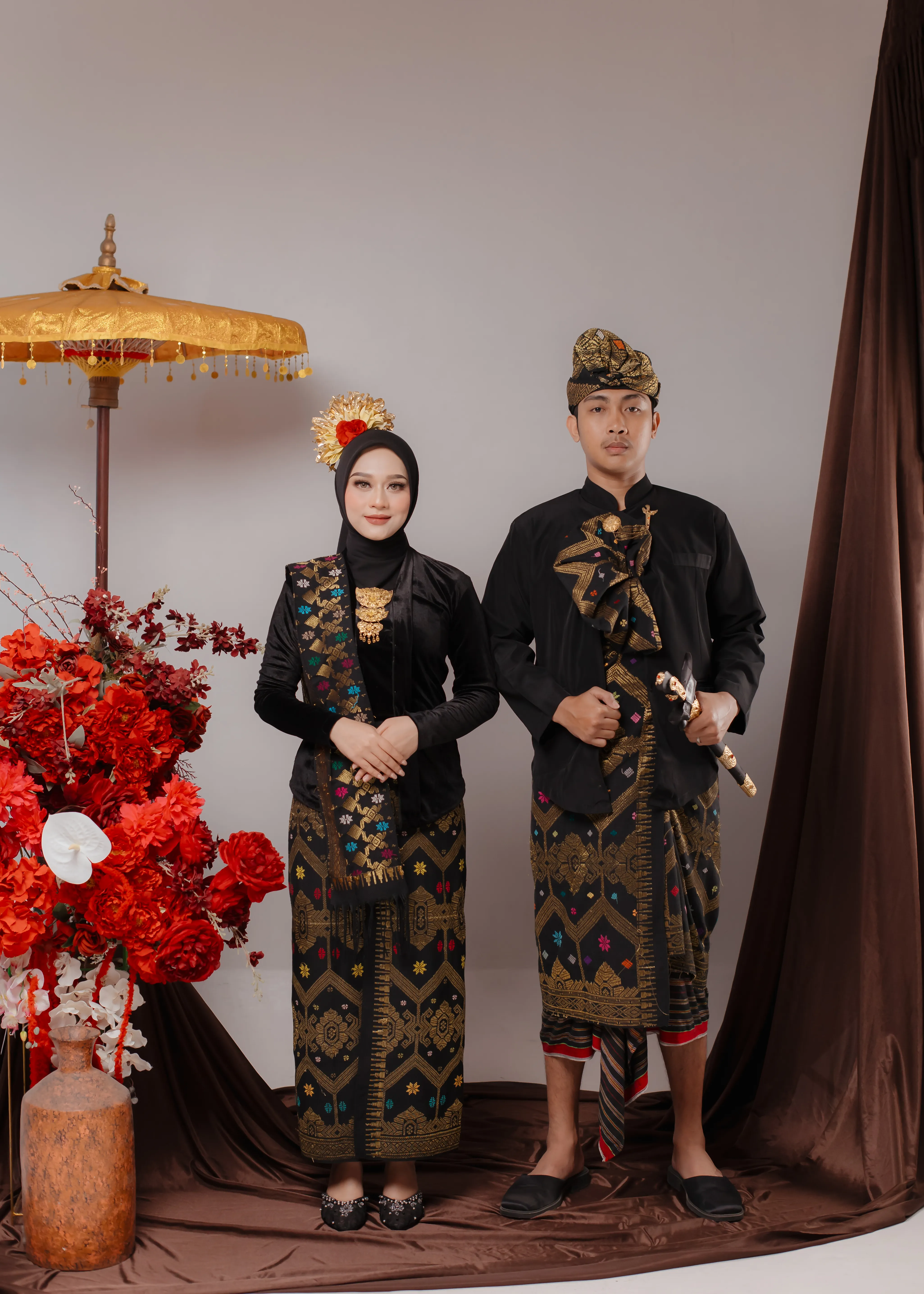 Pasangan adat Sasak lambung/modifikasi
